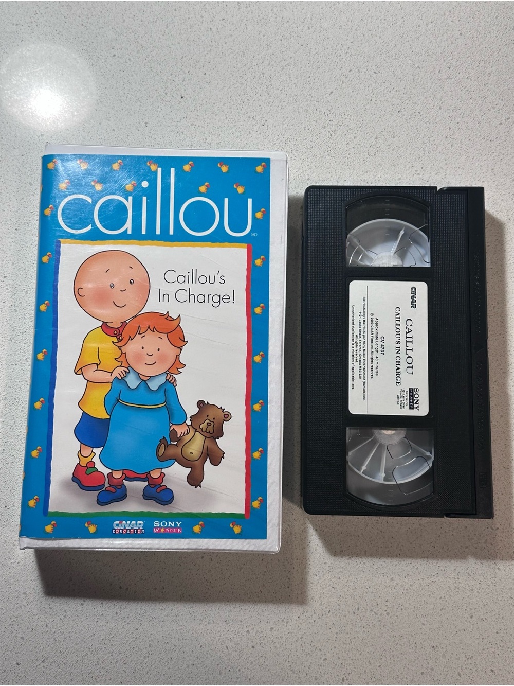 Caillou VHS Tape - Caillou's In Charge!